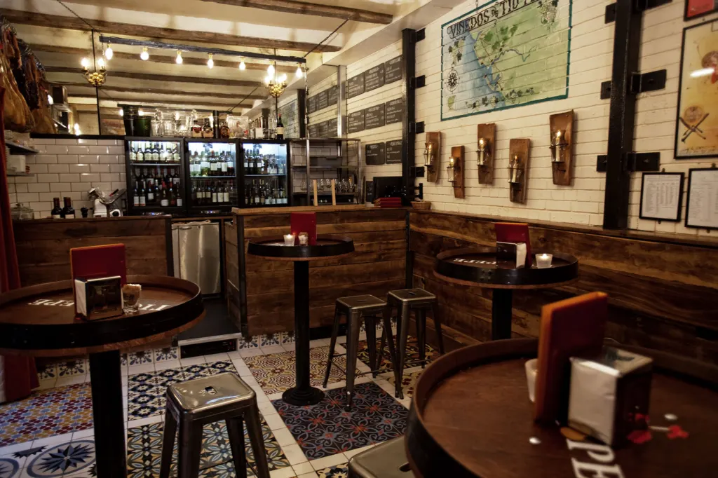 Pepito, King’s Cross — commercial and interiors photograph in King’s Cross, London, UK, frame 8 of 24.